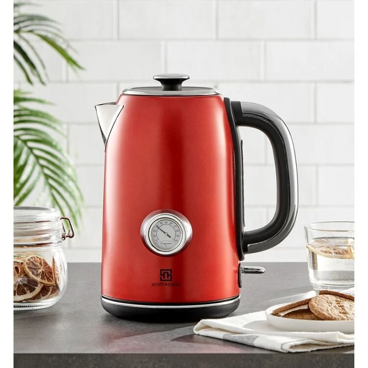 Smith & Nobel 1.7 Litre Red Retro Kettle TM1108TR 2 Smith & Nobel 1.7 Litre Red Retro Kettle TM1108TR - Image 2